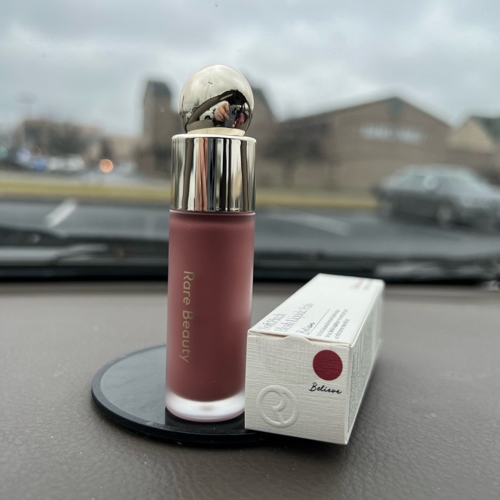 💋HP💋Rare Beauty - Believe Soft Pinch Liquid Blush - Picture 8 of 16